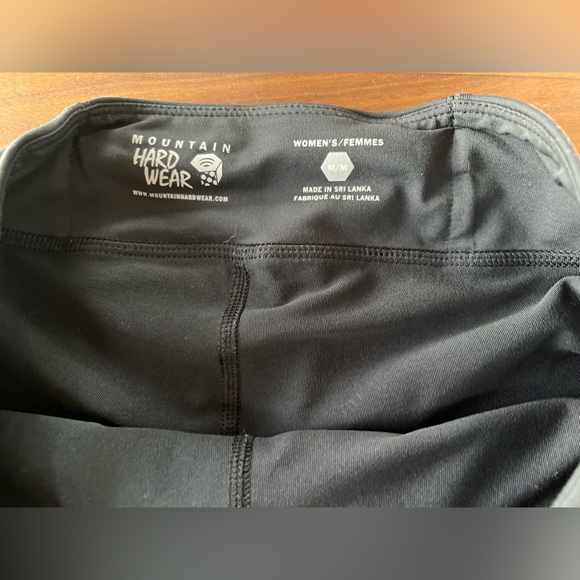 2 pair Mountain Hardware Running shorts, size Medium - Picture 2 of 6